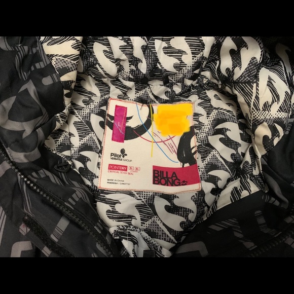 Billabong Winter Snowboard Jacket - Picture 5 of 5